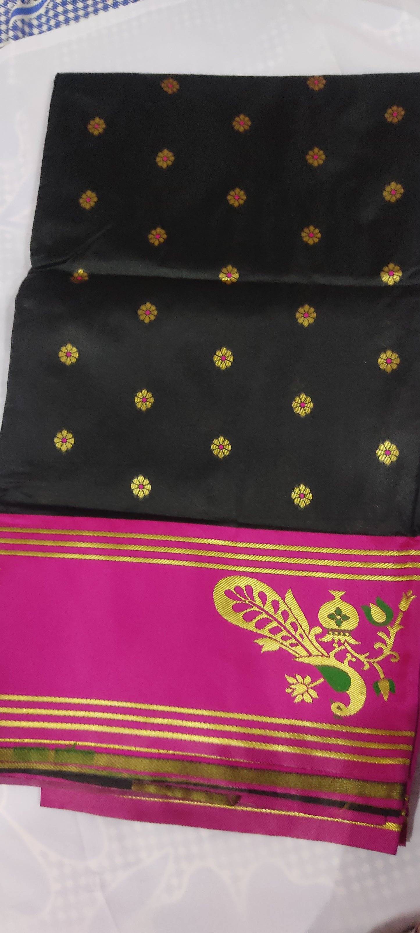 Meena Kalanjali Paithani